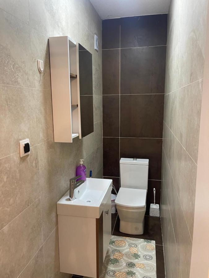 Daf Apartaments Pristina Exterior photo